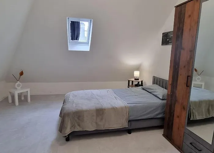 Dg-wohnung In Direkter Naehe Des Sg Hbf Lejlighed *